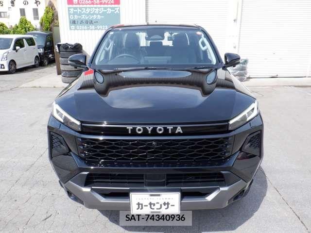 Toyota HILUX 2026-06 7876823-7