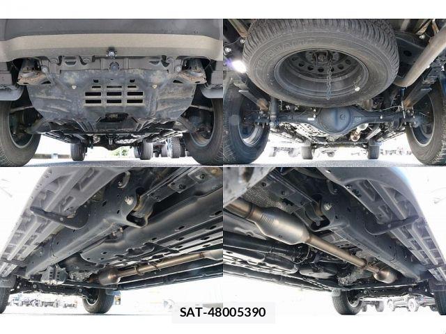 Toyota HILUX 2023-01 7876832-17