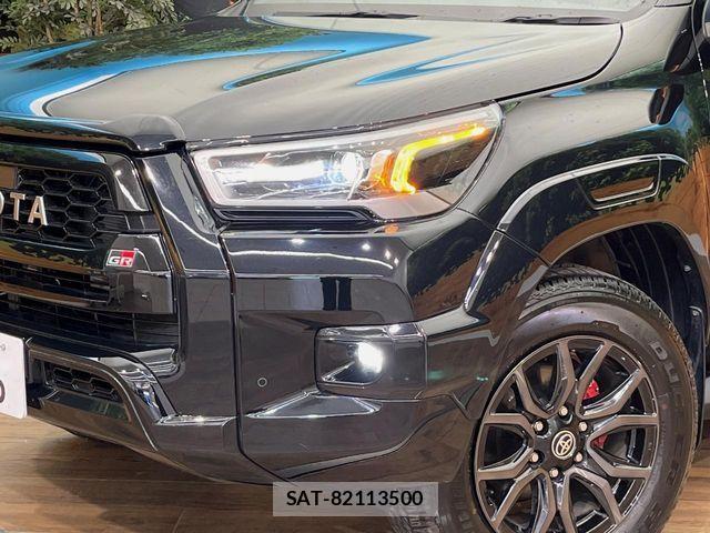 Toyota HILUX 2023-05 7876827-13