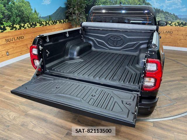 Toyota HILUX 2023-05 7876827-5