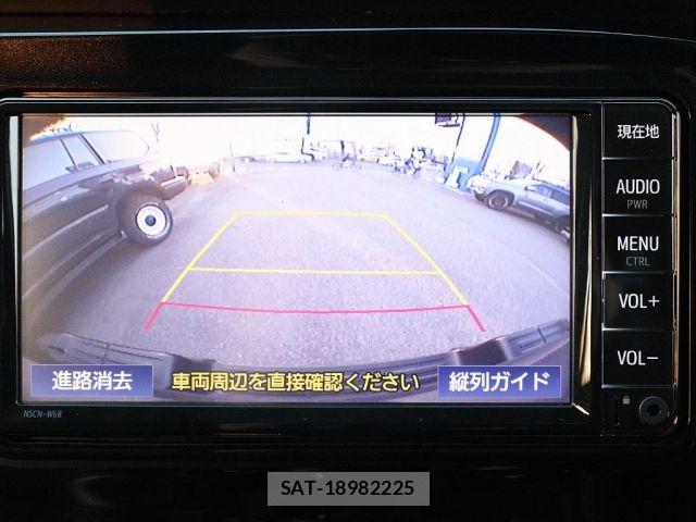 Toyota HILUX 2021-01 7876830-16