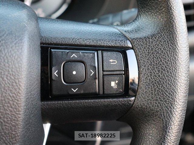 Toyota HILUX 2021-01 7876830-17