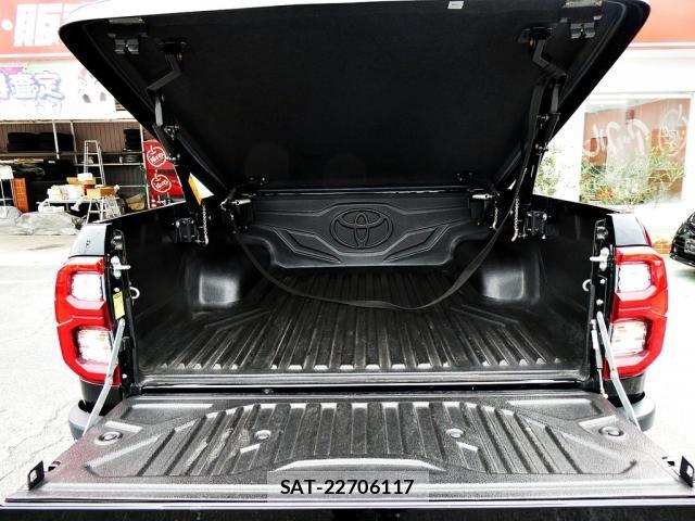 Toyota HILUX 2020-09 7876831-25