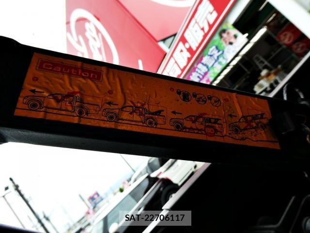 Toyota HILUX 2020-09 7876831-29