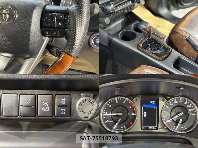 Toyota HILUX 2022-08 7876826-17
