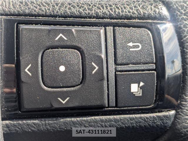 Toyota HILUX 2018-05 7876838-23
