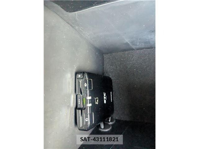 Toyota HILUX 2018-05 7876838-27