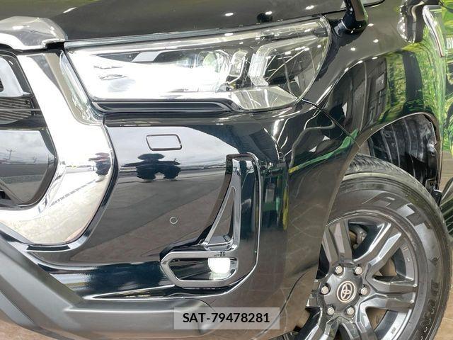 Toyota HILUX 2021-02 7902710-11