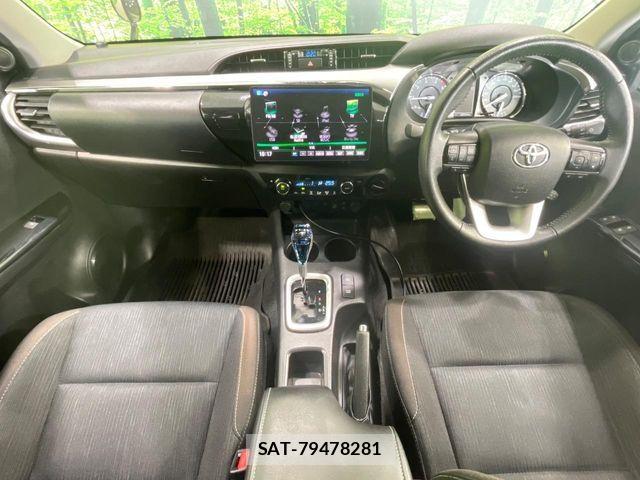 Toyota HILUX 2021-02 7902710-1