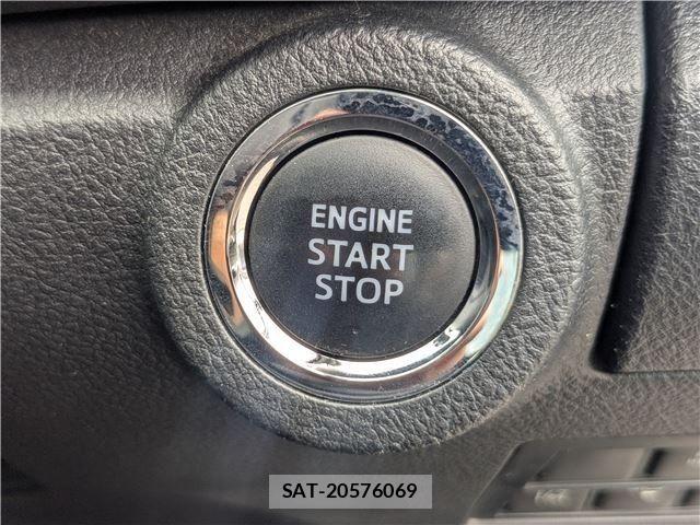 Toyota HILUX 2018-06 7902712-15