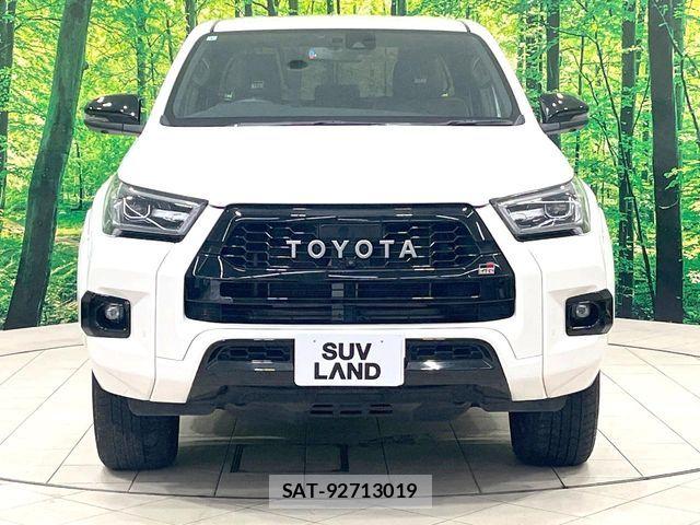 Toyota HILUX 2021-12 7902708-13