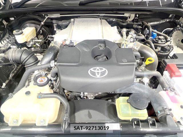 Toyota HILUX 2021-12 7902708-17