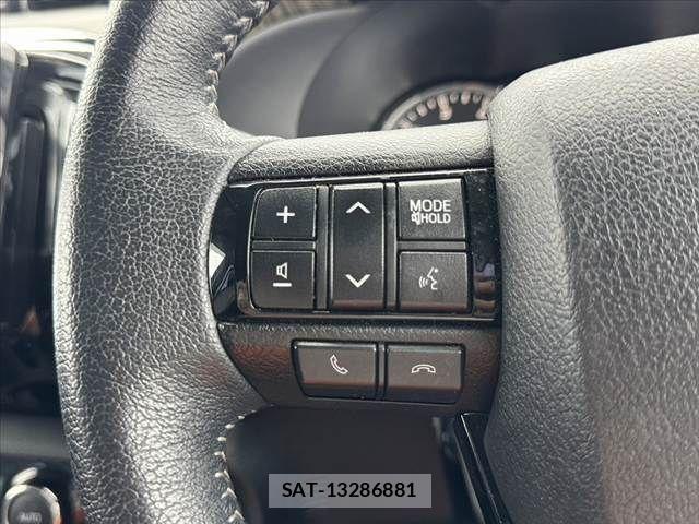Toyota HILUX 2021-01 7962018-27