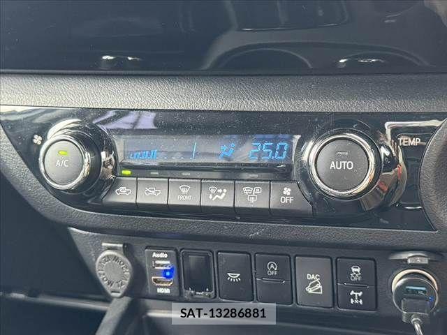 Toyota HILUX 2021-01 7962018-3