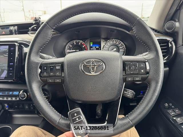 Toyota HILUX 2021-01 7962018-6