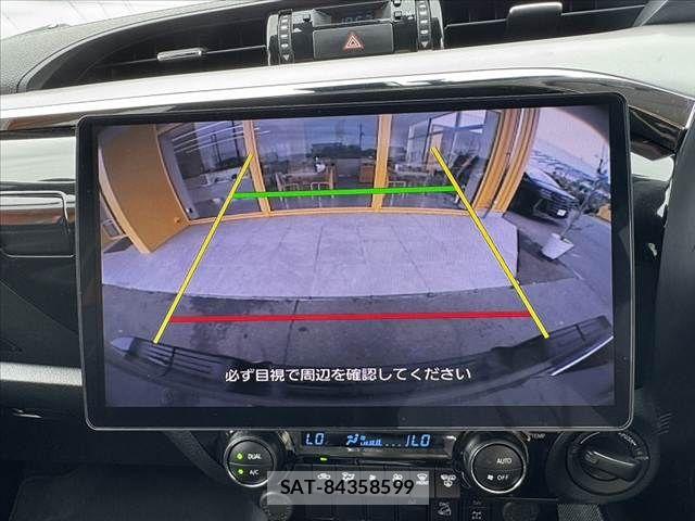 Toyota HILUX 2021-11 7962021-4