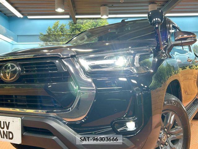 Toyota HILUX 2022-07 7962016-10