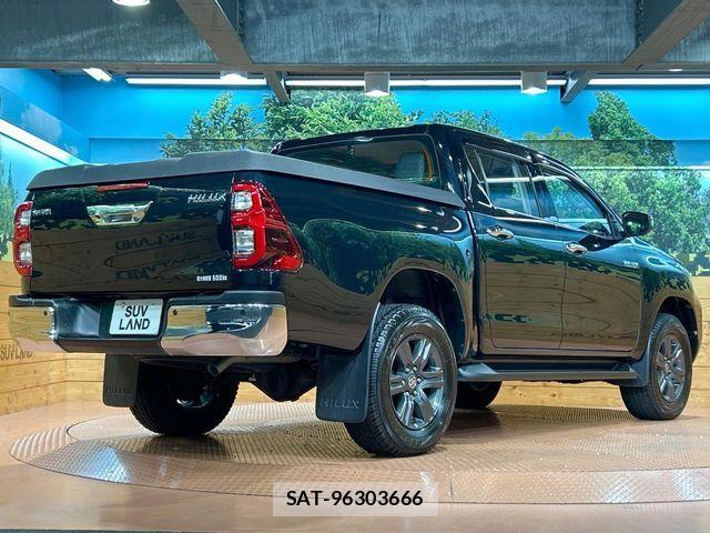 Toyota HILUX 2022-07 7962016-15