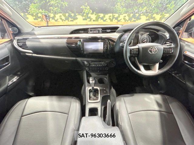 Toyota HILUX 2022-07 7962016-1