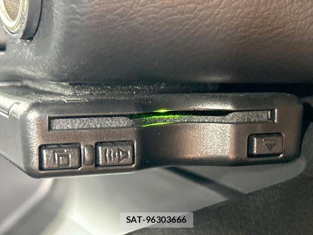 Toyota HILUX 2022-07 7962016-5