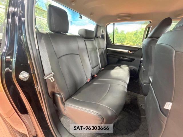 Toyota HILUX 2022-07 7962016-7