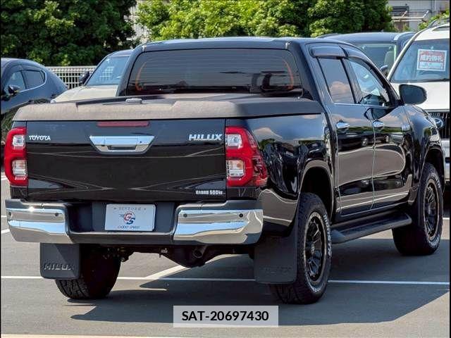 Toyota HILUX 2023-04 7962015-16