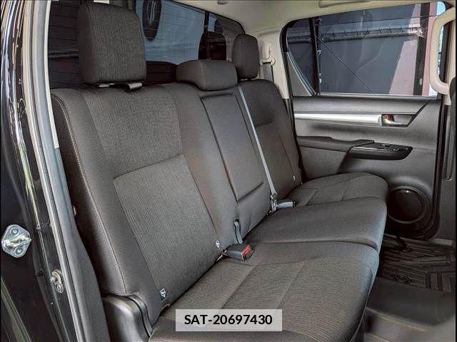 Toyota HILUX 2023-04 7962015-5