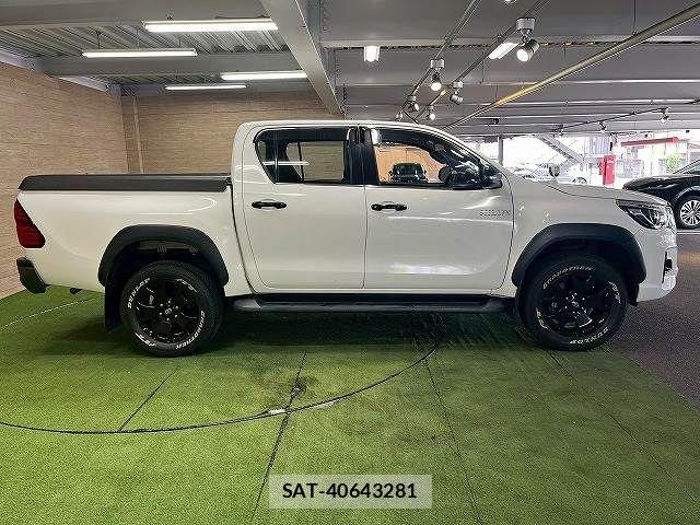 Toyota HILUX 2019-09 7962017-17