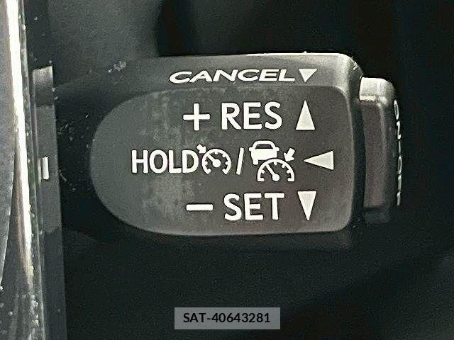 Toyota HILUX 2019-09 7962017-4