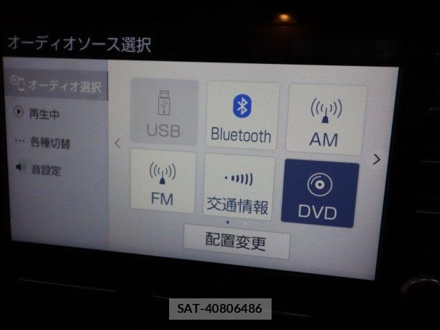 Toyota HILUX 2023-03 7979462-12