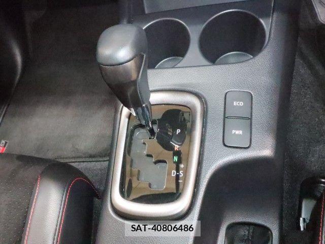 Toyota HILUX 2023-03 7979462-14