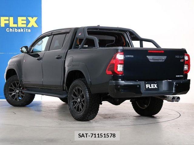 Toyota HILUX 2022-01 7979460-14