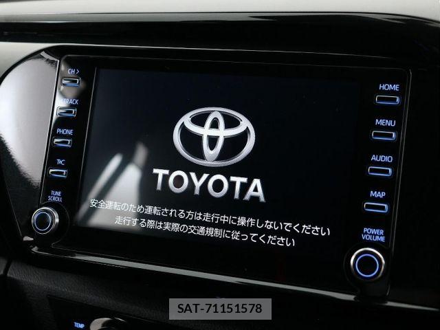 Toyota HILUX 2022-01 7979460-17