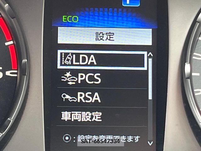 Toyota HILUX 2022-03 7979463-4