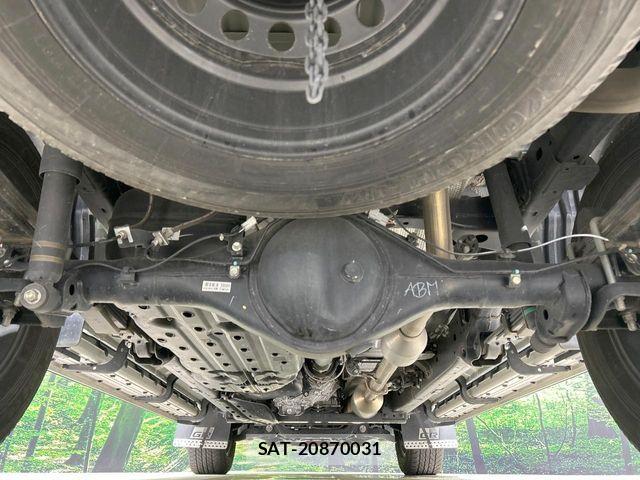 Toyota HILUX 2022-08 7979464-18