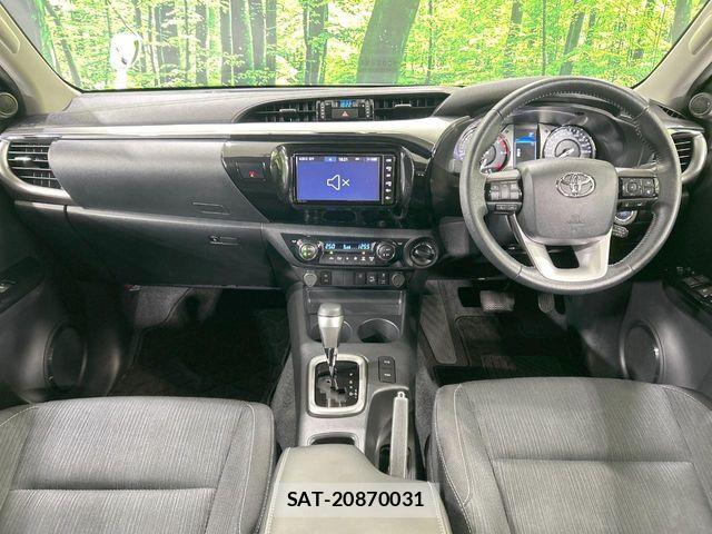 Toyota HILUX 2022-08 7979464-1