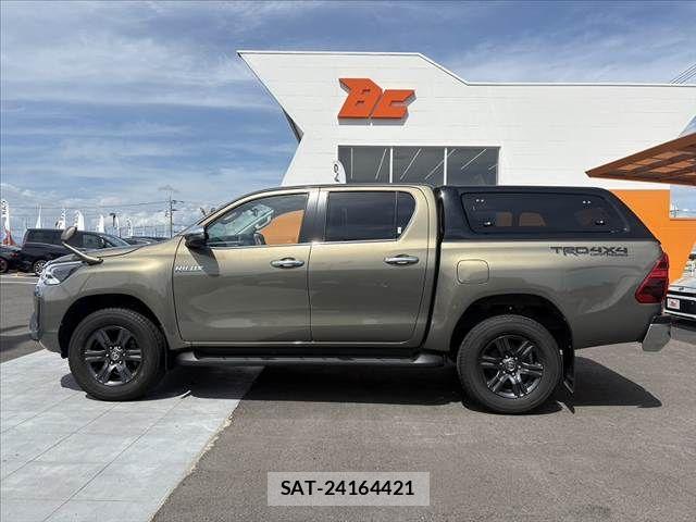 Toyota HILUX 2021-07 8035967-10
