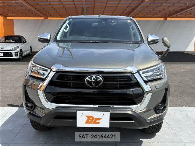 Toyota HILUX 2021-07 8035967-8