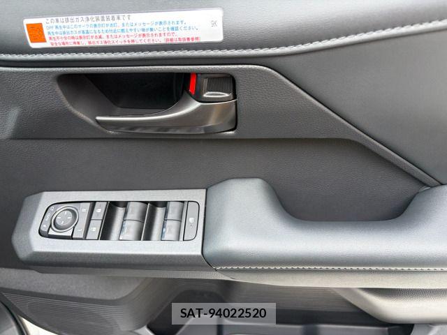 Toyota HILUX 2026-07 8074001-15