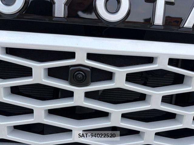 Toyota HILUX 2026-07 8074001-7