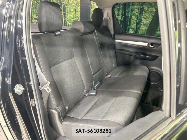 Toyota HILUX 2021-04 8074004-8