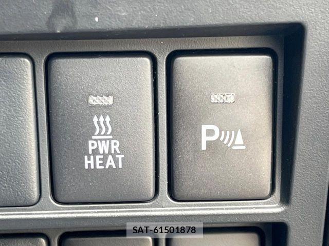 Toyota HILUX 2022-10 8074003-8