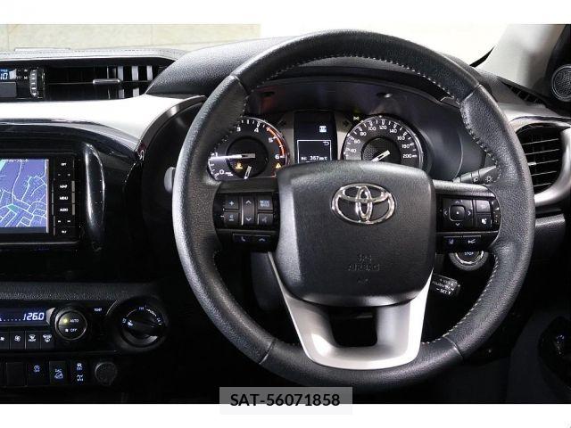 Toyota HILUX 2022-01 8099591-6