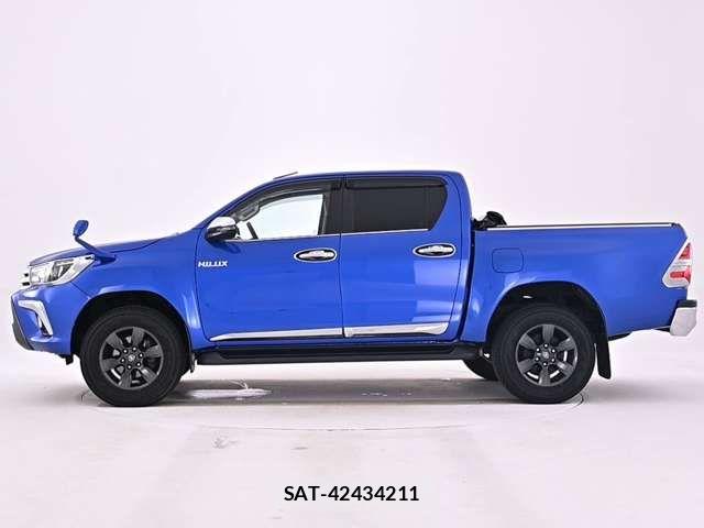 Toyota HILUX 2019-11 8099598-2
