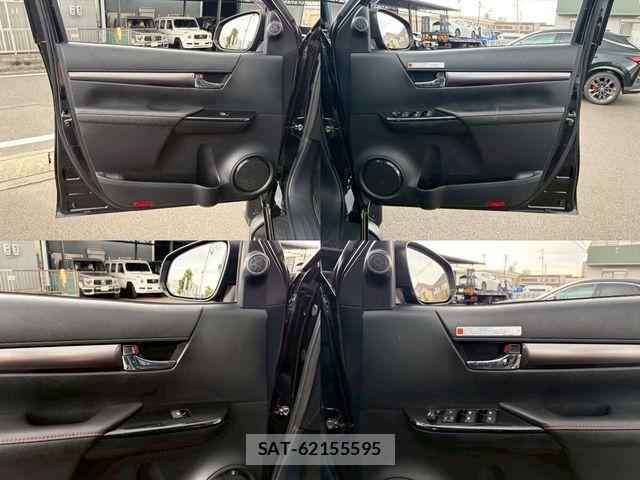 Toyota HILUX 2023-05 8099595-23