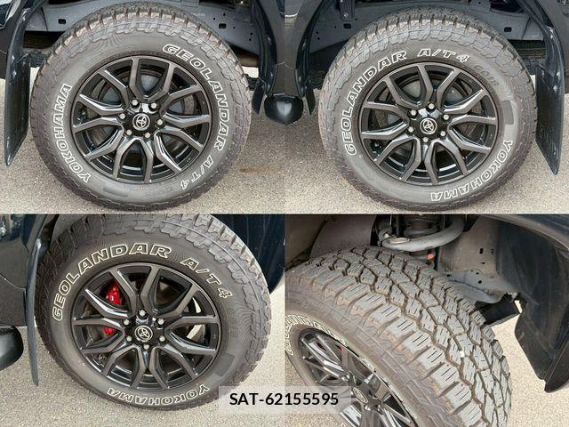 Toyota HILUX 2023-05 8099595-7