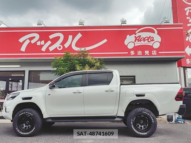 Toyota HILUX 2024-08 8099593-9