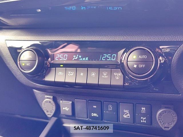 Toyota HILUX 2024-08 8099593-24