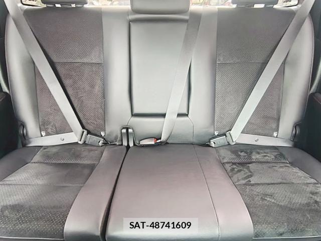 Toyota HILUX 2024-08 8099593-7