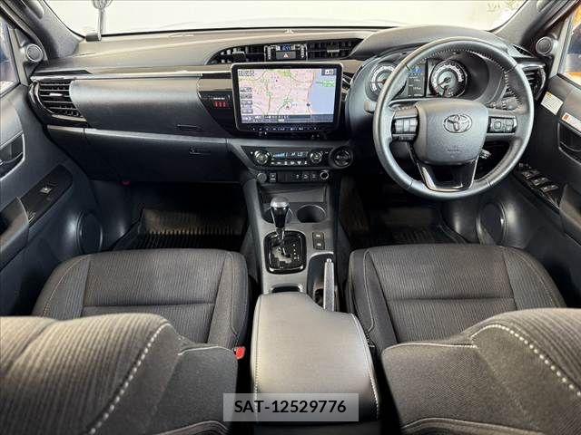 Toyota HILUX 2019-05 8099596-1